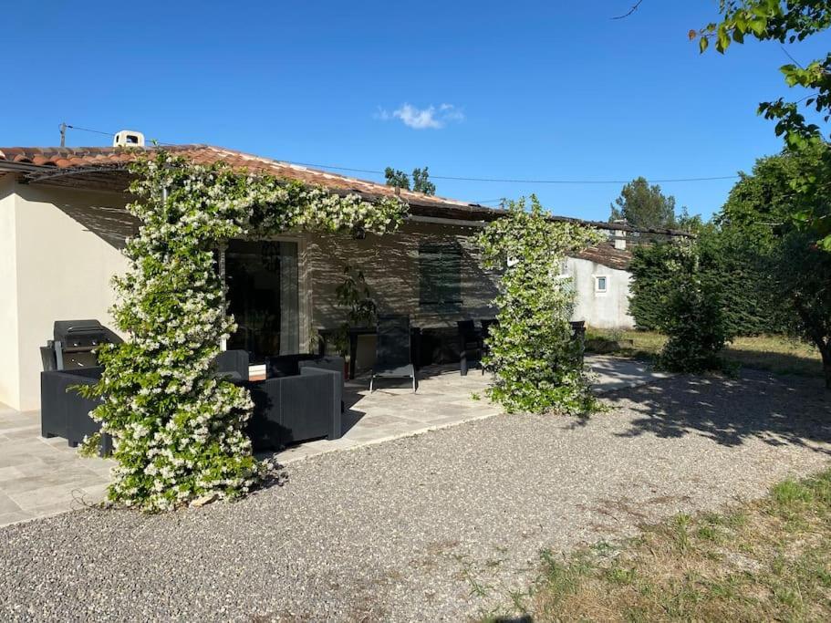 Maison De Plain Pied Avec Terrain De Petanque Villa Draguignan Exterior photo