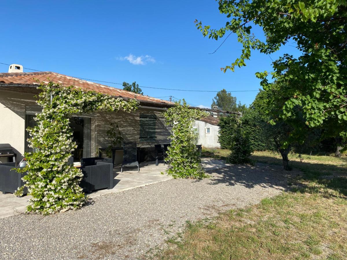 Maison De Plain Pied Avec Terrain De Petanque Villa Draguignan Exterior photo
